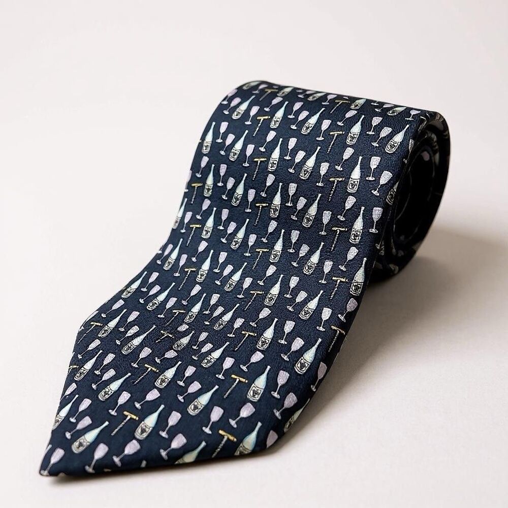 Blue Vineyard Vines Wine Bottle Glass Corkscrew Pattern Print Silk Tie USA